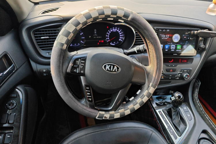 起亚K5 2012款 2.0L 自动DLX中控内饰13