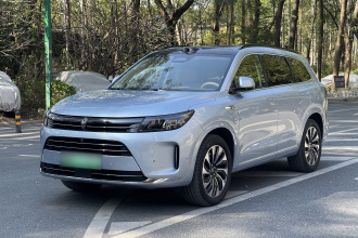 鸿蒙智行 问界M7 2024款 1.5T 智驾四驱Max版 5座