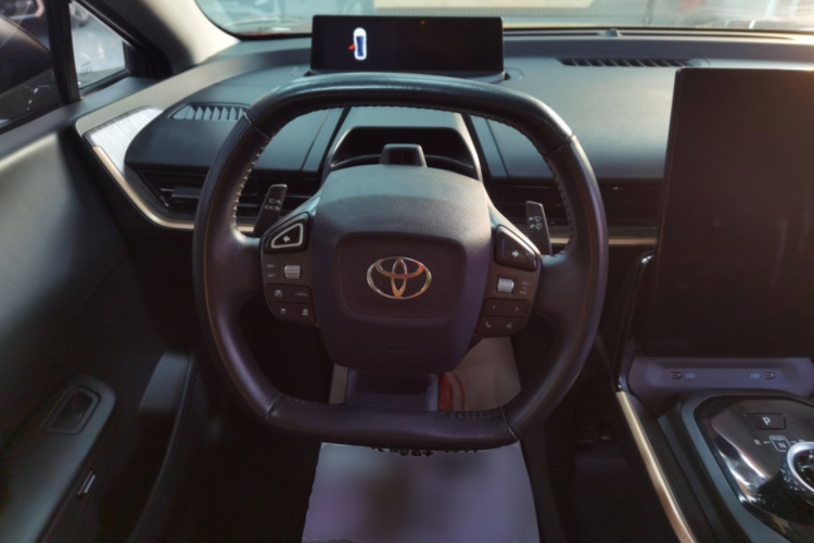 丰田bZ3 2023款 616km 长续航Premium中控内饰13