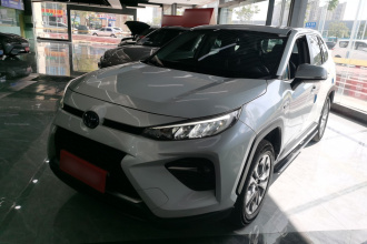 丰田 威兰达 2022款 双擎 2.5L E-CVT两驱豪华版