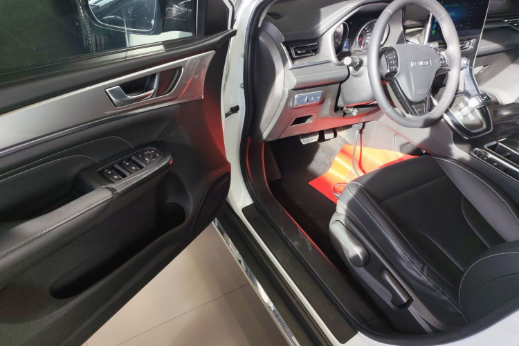 哈弗M6 2021款 PLUS 1.5T DCT豪华智联型中控内饰20