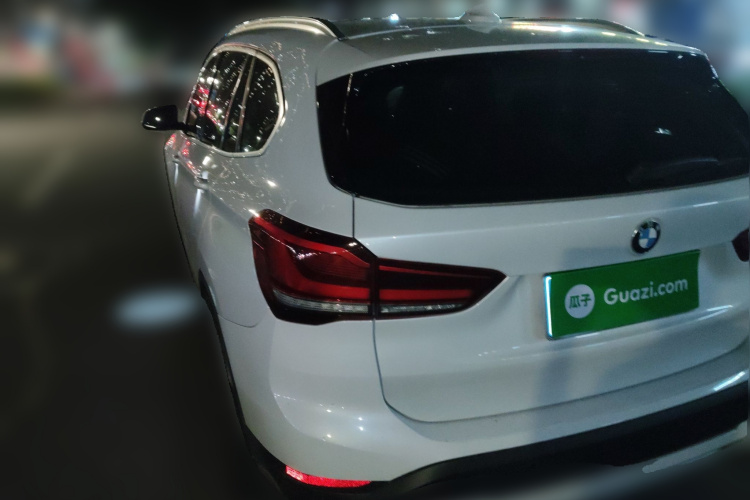 宝马X1 2020款 sDrive20Li 尊享型车身外观6003