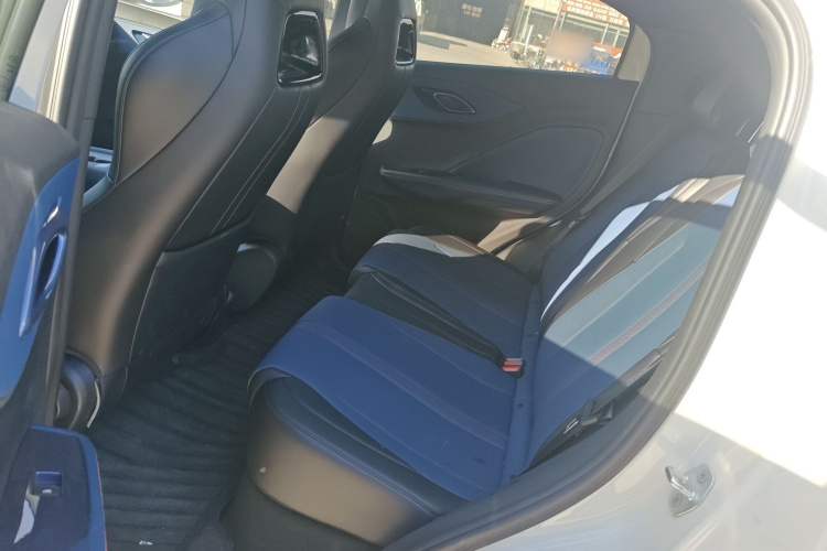 比亚迪 海鸥 2025款 305km 活力版中控内饰21