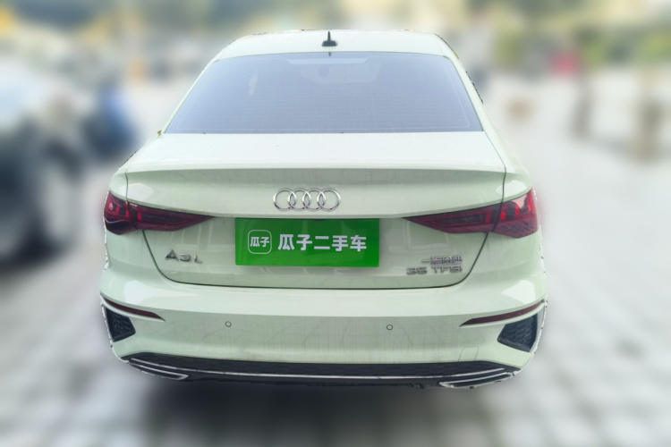 奥迪A3 2022款 A3L Limousine 35 TFSI 时尚运动型车身外观6