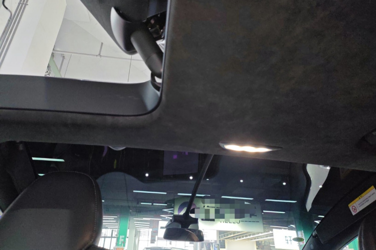 特斯拉 Model X 2020款 长续航升级版中控内饰22