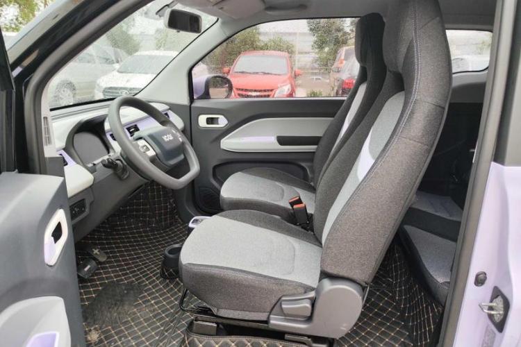 奇瑞新能源 QQ冰淇淋 2022款 170km 圣代 磷酸铁锂中控内饰7002