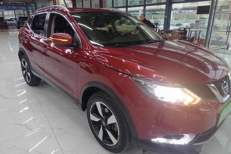 日产 逍客 2017款 2.0L CVT智享版 国V车身外观6002