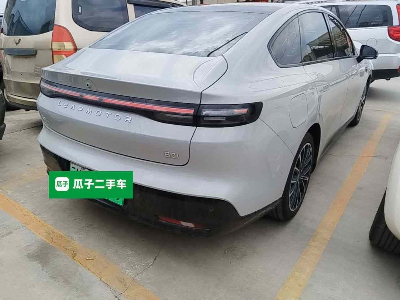 零跑汽车 零跑B01 2025款 550悦享版(5)