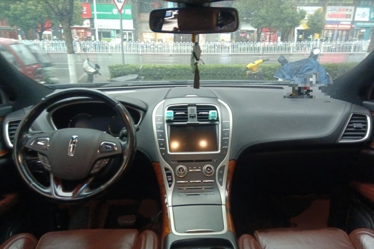 林肯MKX 2015款 2.7T 四驱尊耀版中控内饰7002