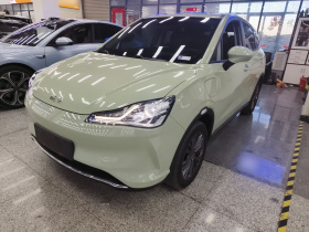 哪吒汽车 哪吒V 2022款 潮 400 Lite