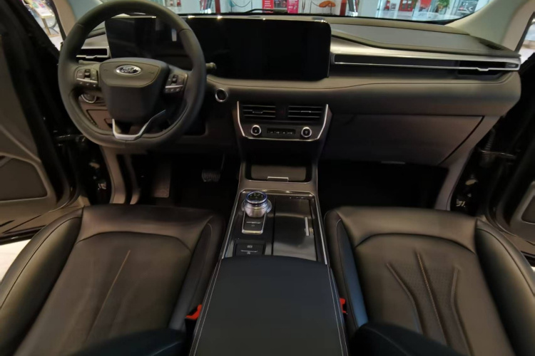福特 锐界 2021款 PLUS EcoBoost 245 两驱铂锐型 5座中控内饰7003