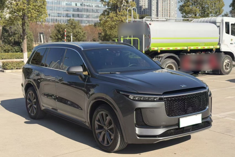 理想汽车 理想ONE 2020款 增程6座版车身外观6002