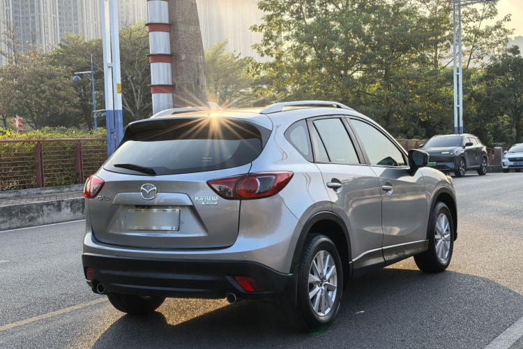 马自达CX-5 2013款 2.0L 自动两驱舒适型车身外观6004