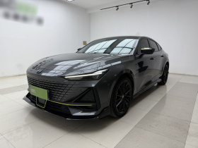 长安UNI-V 2022款 1.5T 运动版