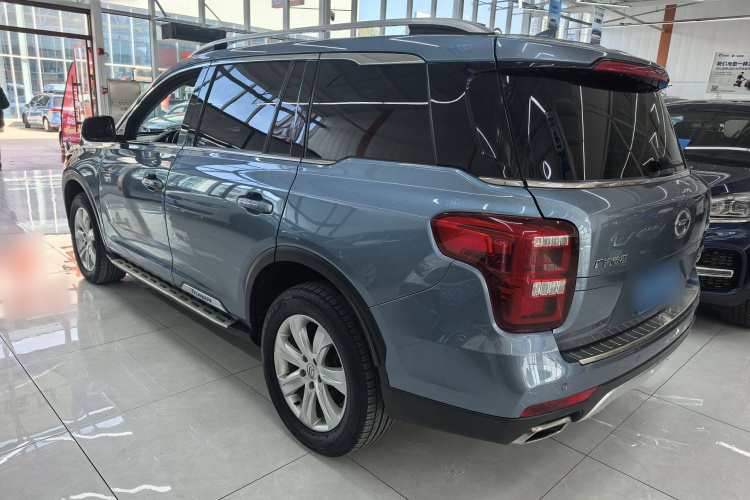 广汽传祺 传祺GS8 2017款  320T 两驱豪华版（七座）车身外观6003