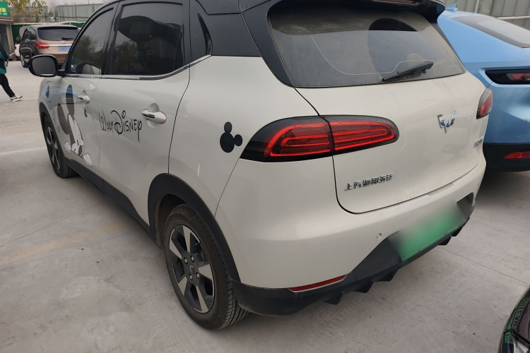 五菱汽车 五菱缤果PLUS 2024款 330km 五座版车身外观6003