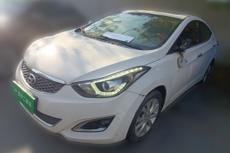 现代 朗动 2016款 1.6L 手动尊贵型