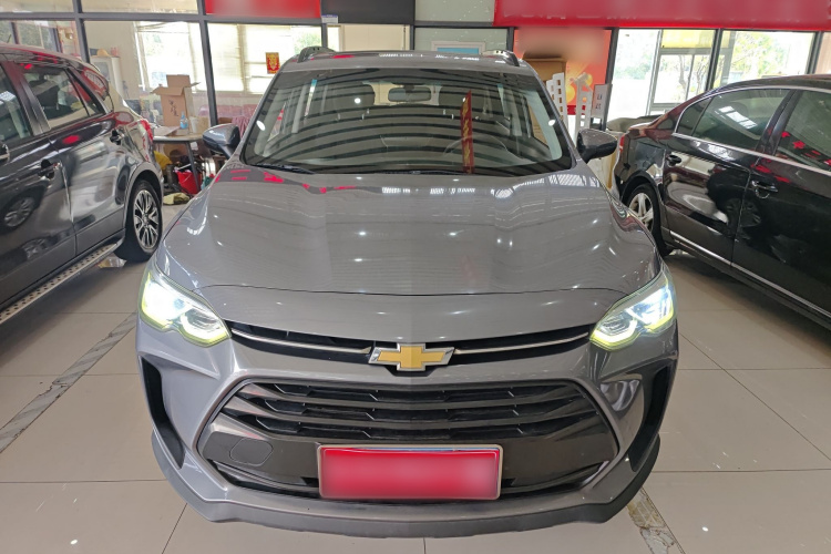 雪佛兰 沃兰多 2018款 530T 自动劲享版（5+2款） 国V车身外观6001