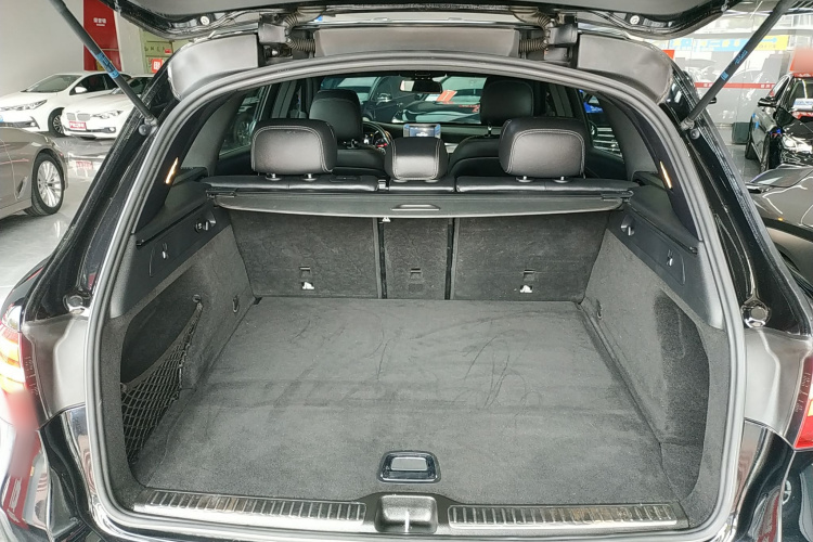 奔驰GLC 2019款 GLC 260 L 4MATIC 动感型机舱底盘23