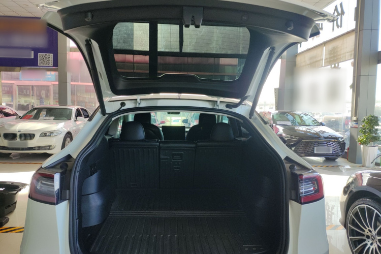 特斯拉 Model Y 2022款 改款 后轮驱动版局部细节23
