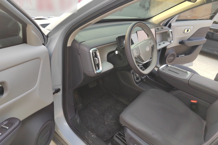 零跑汽车 零跑B10 2025款 510悦享版中控内饰20