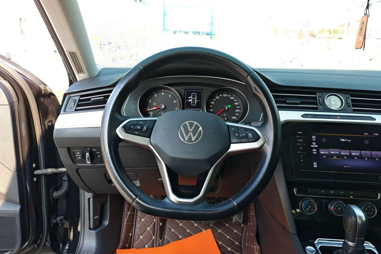 大众 迈腾 2020款 280TSI DSG 舒适型中控内饰13