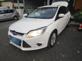 福特 福克斯 2012款 两厢 1.6L 自动舒适型