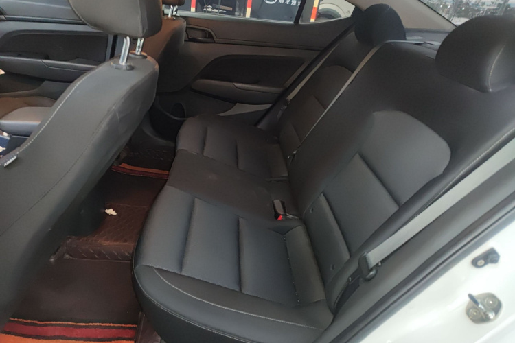 现代 领动 2018款 1.4T 双离合炫动·活力型中控内饰21