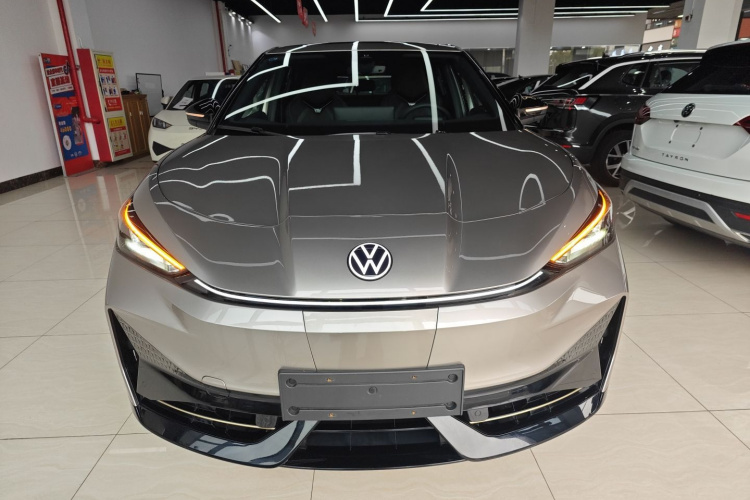 大众 ID.UNYX 与众 2025款 Pure车身外观2