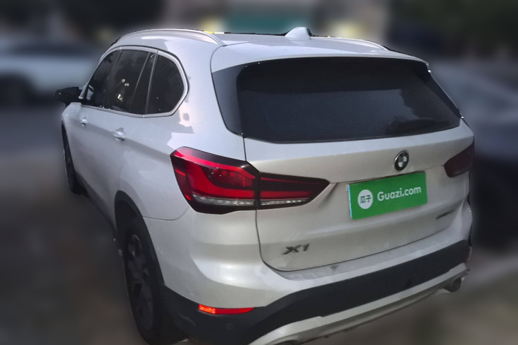 宝马X1 2020款 sDrive25Li 领先型车身外观6003