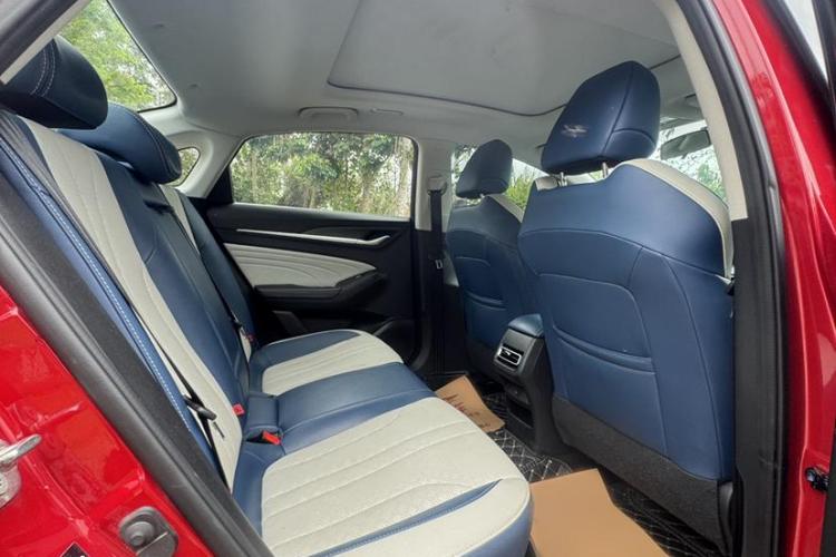 长安 逸动 2021款 PLUS 蓝鲸NE 1.4T GDI DCT旗舰型中控内饰7005