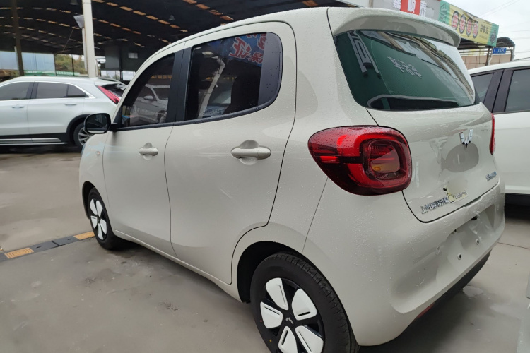 五菱汽车 宏光MINIEV 2025款 四门版 进阶款车身外观6003