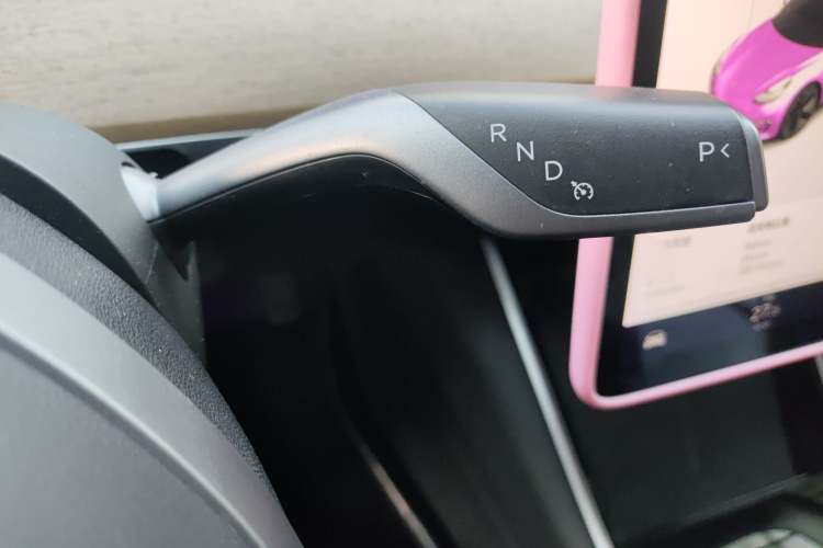 特斯拉 Model 3 2020款 标准续航后驱升级版局部细节18