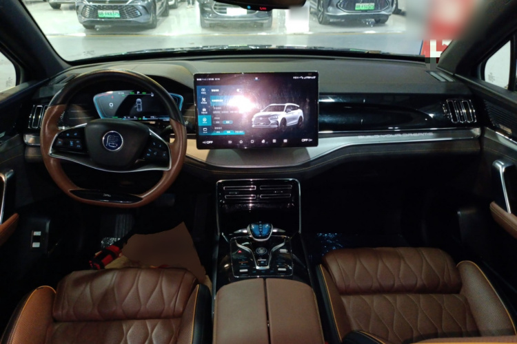 比亚迪 唐新能源 2021款 DM 2.0T 四驱高性能版创世旗舰型中控内饰12