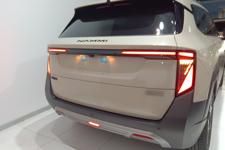 东风纳米 纳米06 2025款 471 Ultra车身外观6004