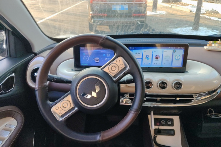 五菱汽车 五菱缤果 2024款 333km 悦享款中控内饰13