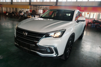 长安CS85 COUPE 2019款 1.5T DCT型版 国VI