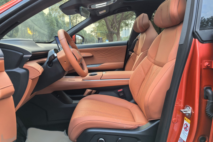 深蓝汽车 深蓝S07 2024款 215Max 乾崑智驾ADS SE增程版中控内饰7001