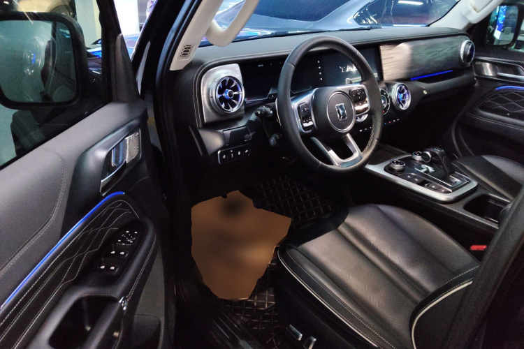 坦克300 2024款 2.0T 征服者中控内饰20