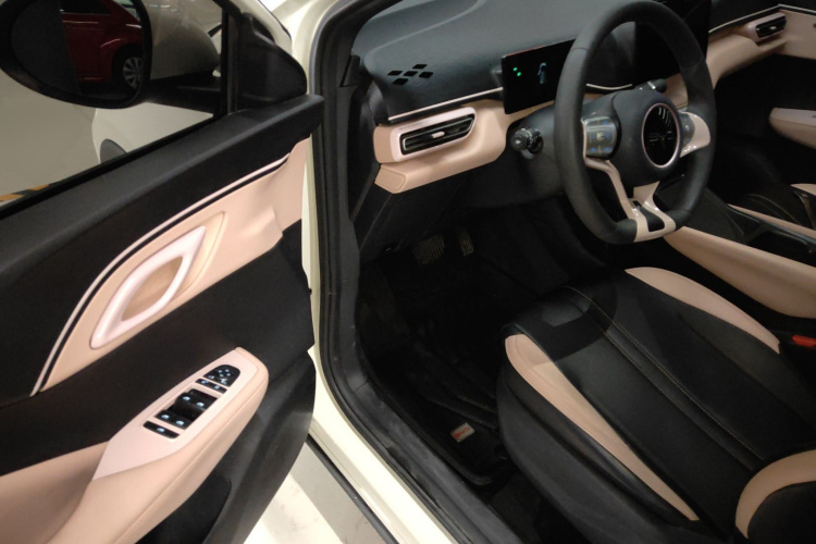 比亚迪 海鸥 2025款 305km 活力版中控内饰7003