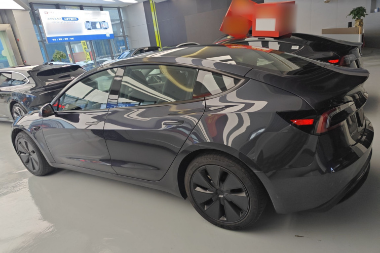 特斯拉 Model 3 2025款 改款 后轮驱动版车身外观6003