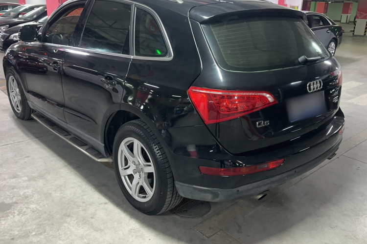 奥迪Q5 2011款 2.0TFSI 技术型车身外观6006