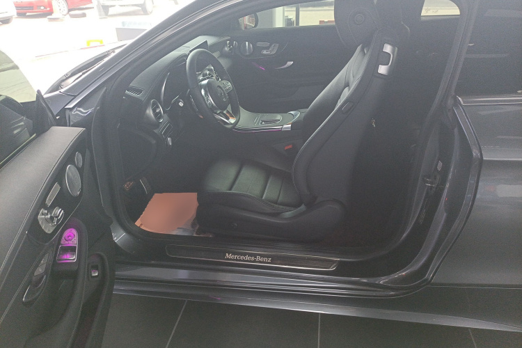 奔驰C级(进口) 2021款 C 260 轿跑车局部细节19