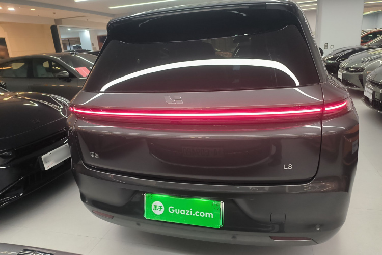 理想汽车 理想L8 2024款 Ultra车身外观6