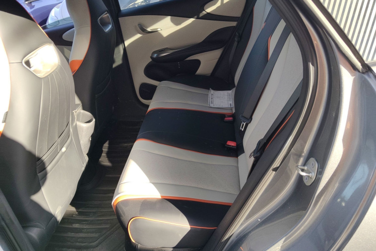 比亚迪 海豚 2021款 405km 时尚版中控内饰21