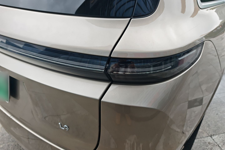 理想汽车 理想L9 2022款 Max车身外观6006