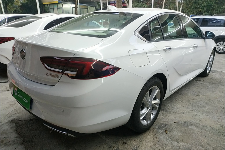 别克 君威 2020款 552T 精英型车身外观6005