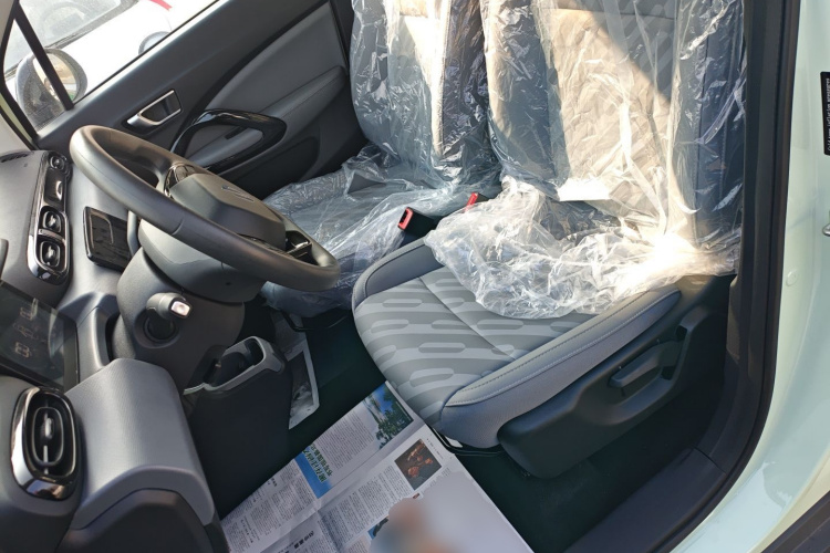 零跑汽车 零跑T03 2025款 310舒享版中控内饰19