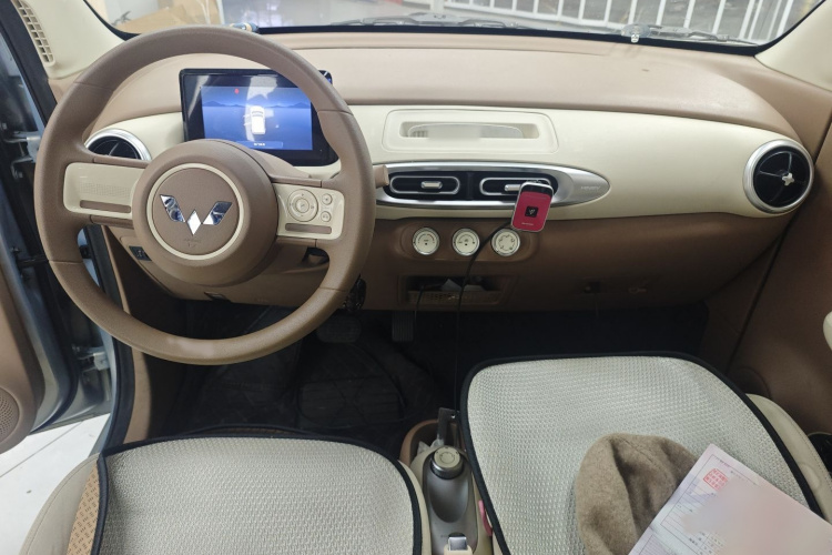 五菱汽车 宏光MINIEV 2025款 四门版 进阶款中控内饰7003