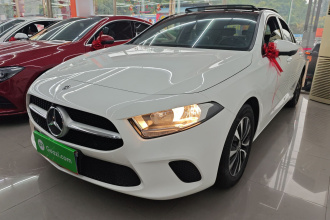 奔驰A级 2019款 改款 A 180 L